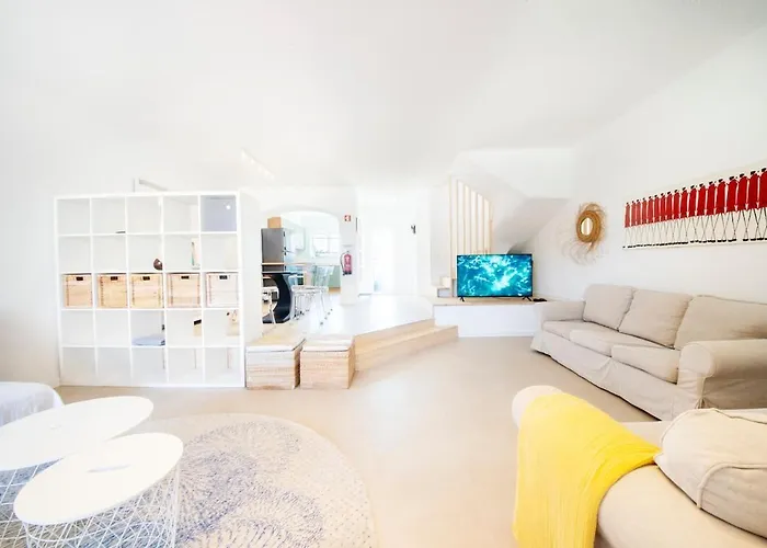 Holiday home Casa Lobitos With Pool -